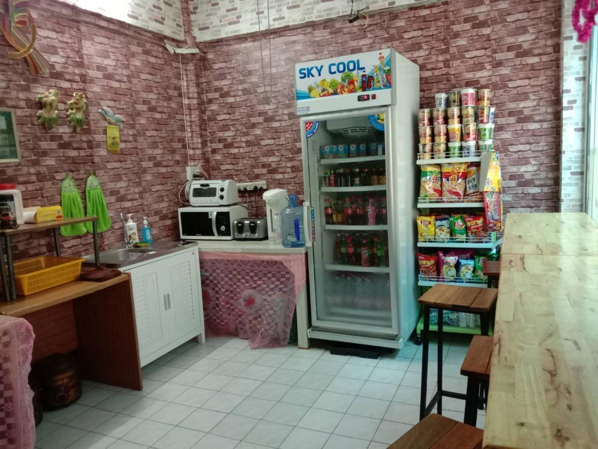 Natcha Place Thammasat Rangsit Banguecoque Exterior foto
