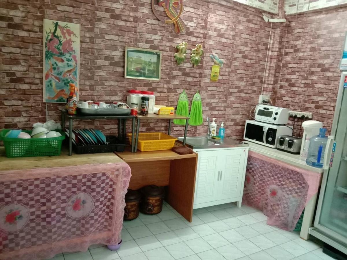 Natcha Place Thammasat Rangsit Banguecoque Exterior foto