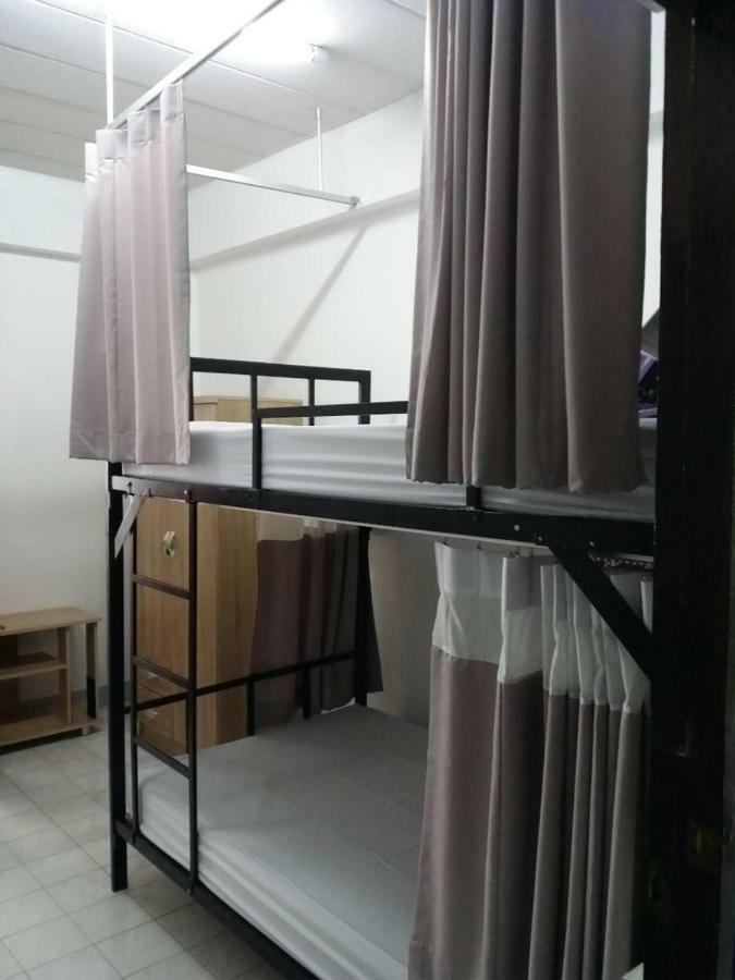 Natcha Place Thammasat Rangsit Banguecoque Exterior foto
